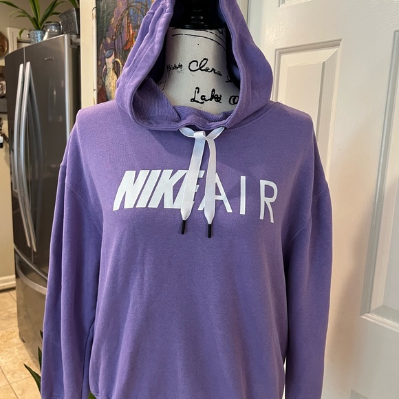 Sweatshirt - Picture 4 of 7